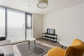 Contemporary 1BR Apartment with Amazing Views